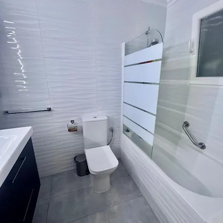 Hermoso Privado En Montebello 度假居 *